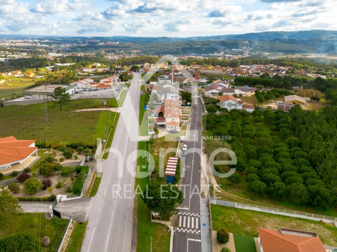 Moradia T4 para Venda em Parceiros e Azoia Foto 27