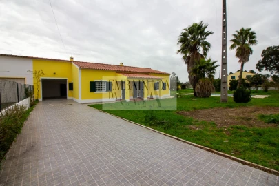 Moradia T3 para Venda em Glória do Ribatejo e Granho