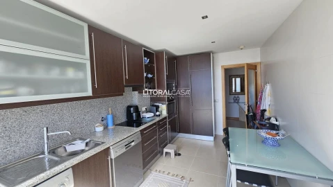 Apartamento T2 para Venda em Glória e Vera Cruz