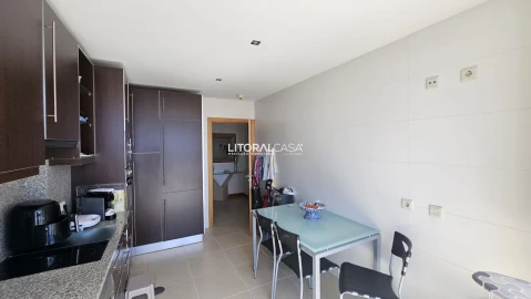 Apartamento T2 para Venda em Glória e Vera Cruz