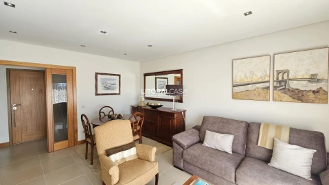 Apartamento T2 para Venda em Glória e Vera Cruz