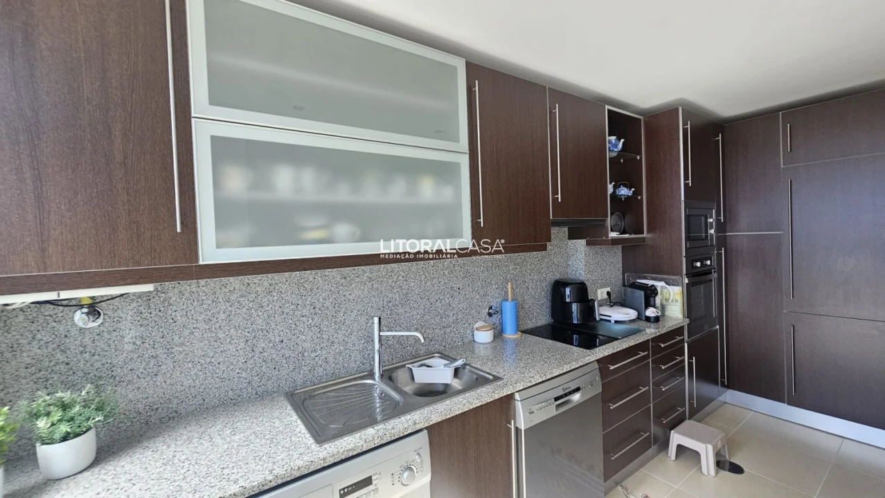 Apartamento T2 para Venda em Glória e Vera Cruz Foto 18