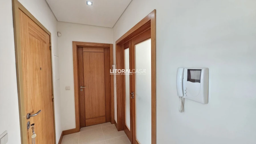 Apartamento T2 para Venda em Glória e Vera Cruz Foto 27