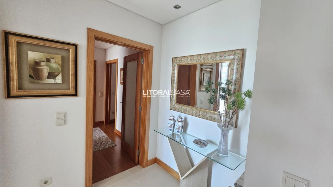 Apartamento T2 para Venda em Glória e Vera Cruz Foto 31