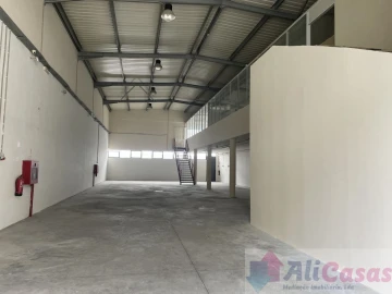 Loja para Arrendamento em Ermesinde