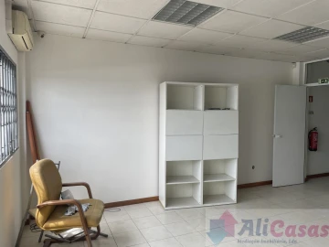 Loja para Arrendamento em Ermesinde