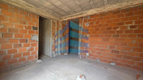 Moradia T3 para Venda em Santa Joana