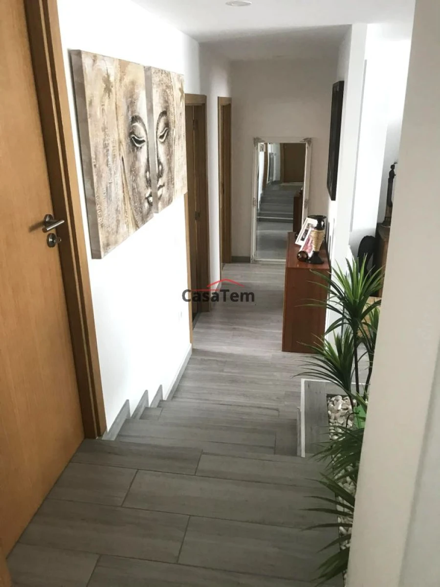Apartamento T3 para Venda em Abraveses Foto 4