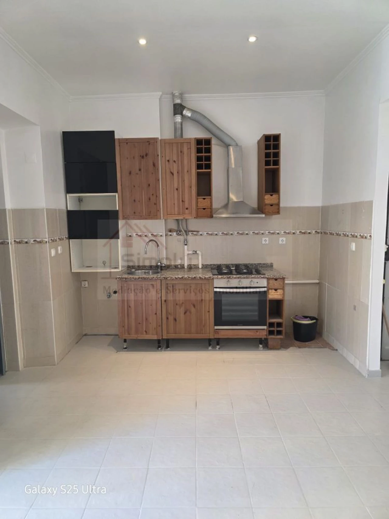 Apartamento T2 para Venda em Ajuda Foto 2