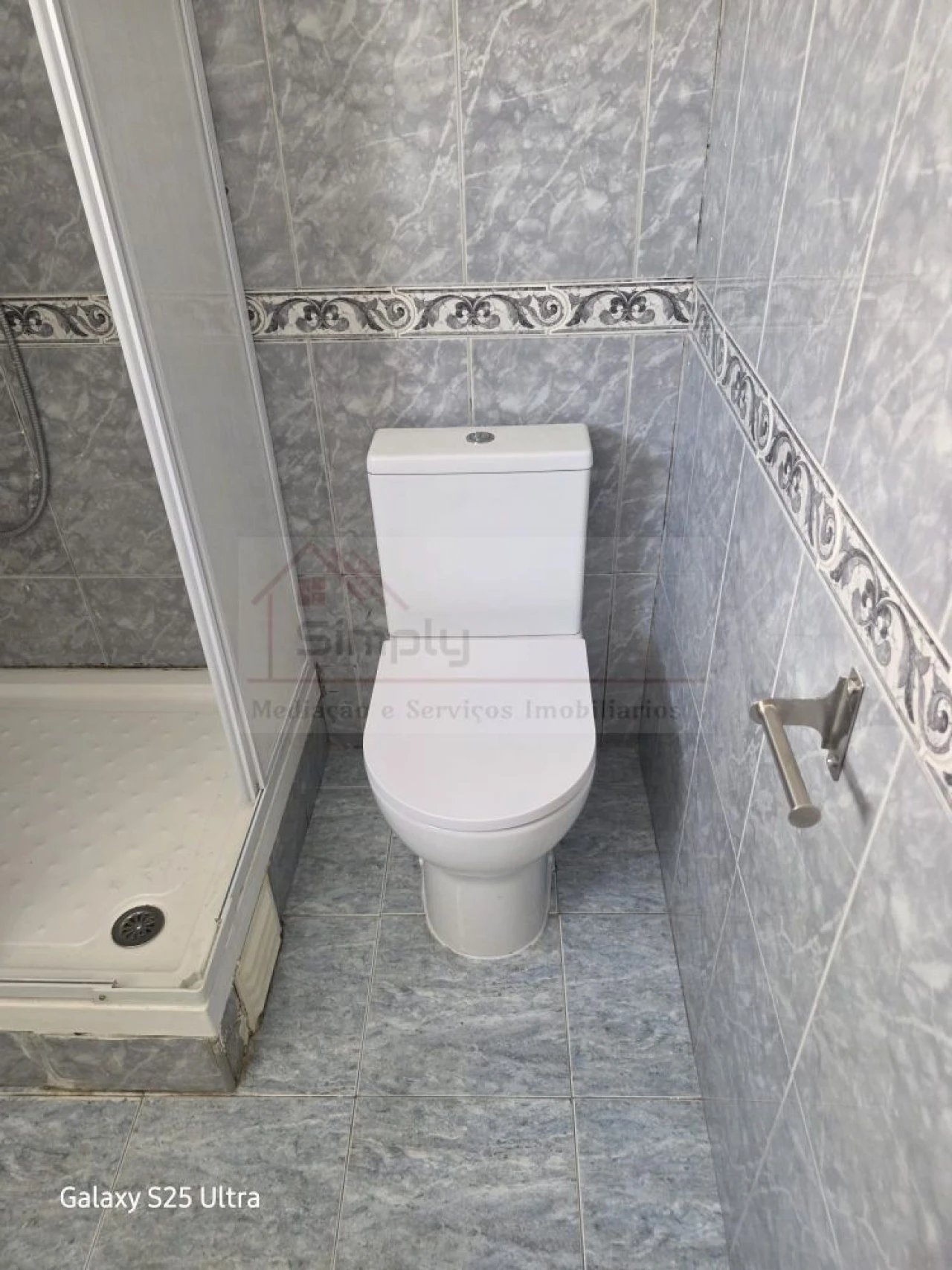 Apartamento T2 para Venda em Ajuda Foto 4