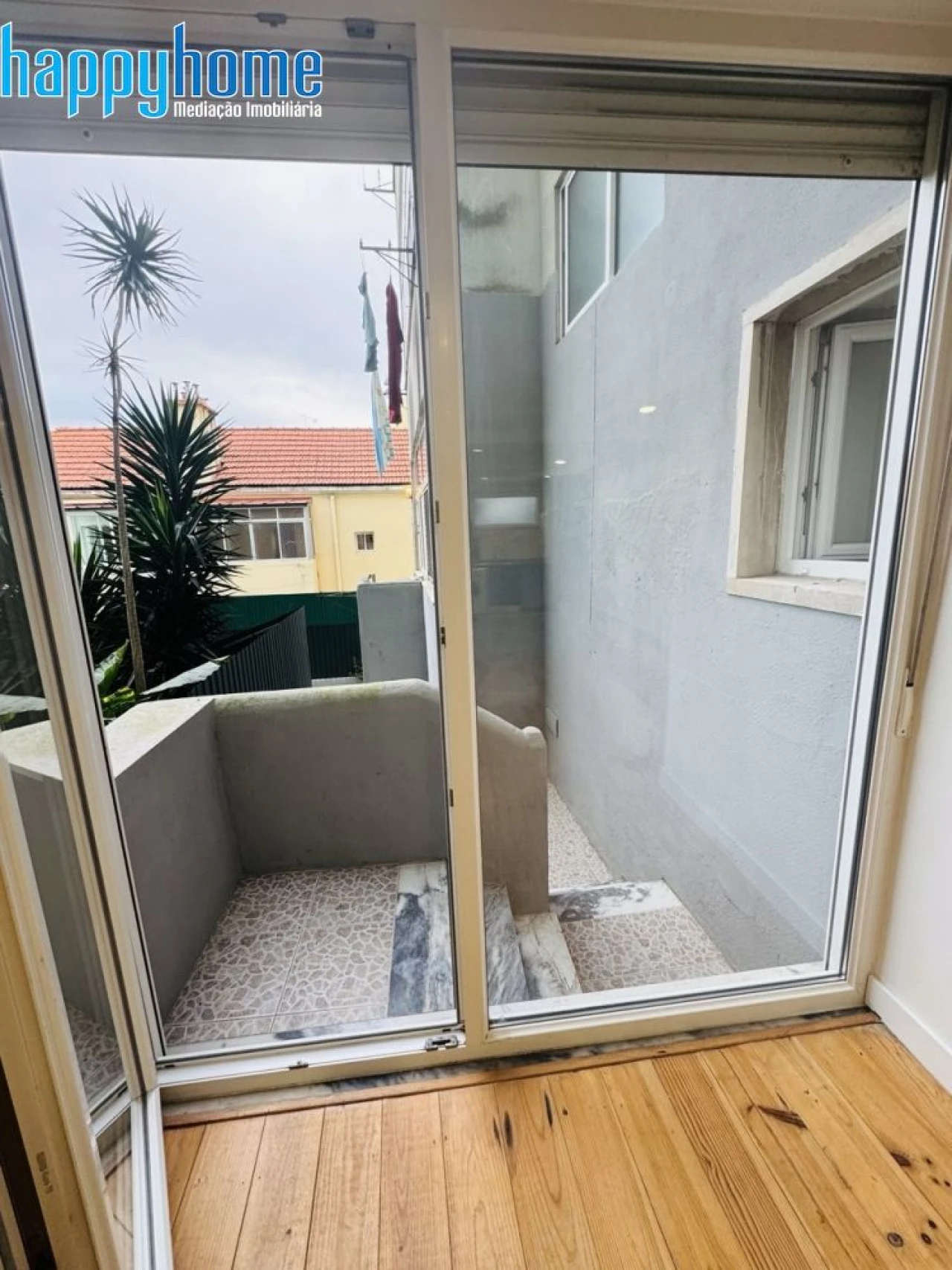 Apartamento T2 para Venda em Póvoa de Santo Adrião e Olival Basto Foto 4