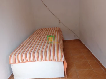 Moradia T2 para Venda em São Roque