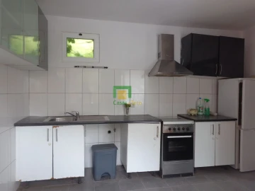 Moradia T2 para Venda em São Roque