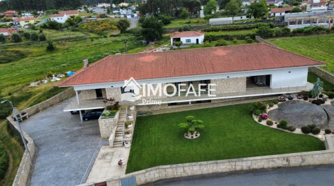 Moradia T6 para Venda em Santa Maria Maior e Monserrate e Meadela
