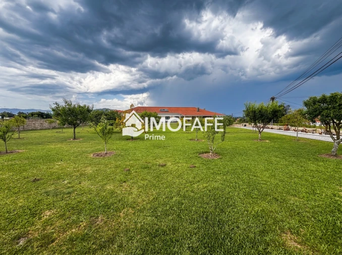 Moradia T6 para Venda em Santa Maria Maior e Monserrate e Meadela Foto 6