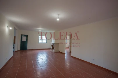 Moradia T3 para Venda em Glória do Ribatejo e Granho