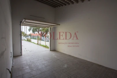 Moradia T3 para Venda em Glória do Ribatejo e Granho