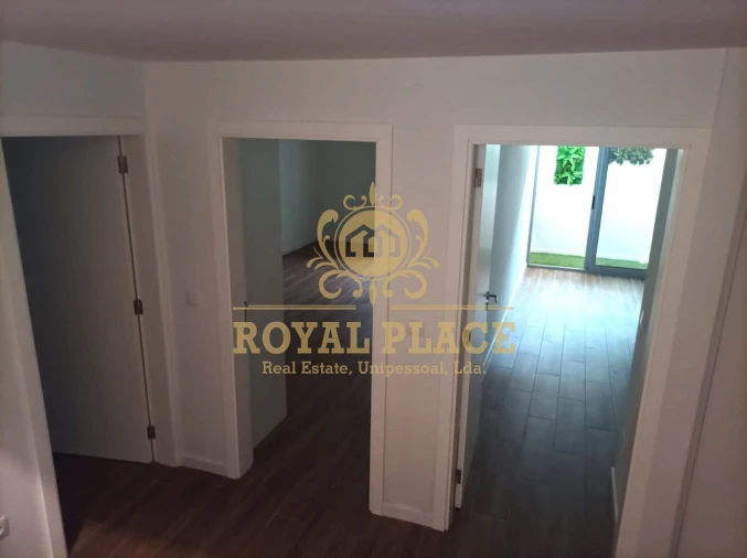 Apartamento T2 para Venda em Argoncilhe Foto 16