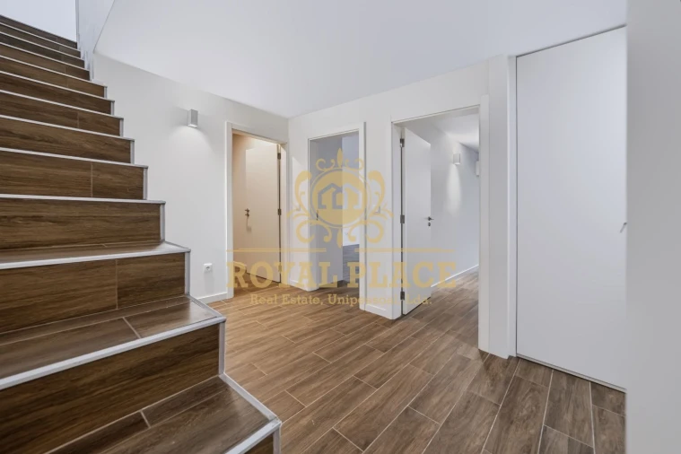 Apartamento T2 para Venda em Argoncilhe Foto 28