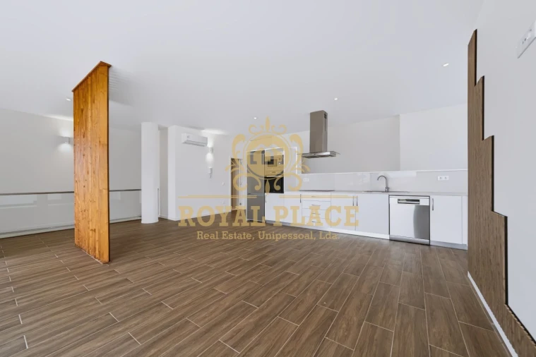 Apartamento T2 para Venda em Argoncilhe Foto 11