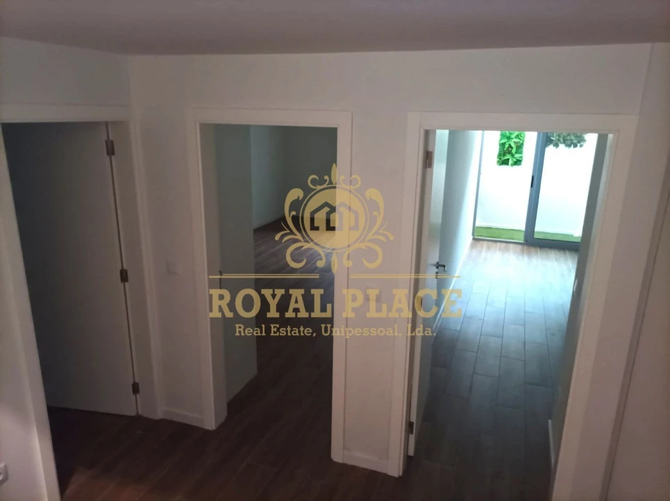 Apartamento T2 para Venda em Argoncilhe Foto 16