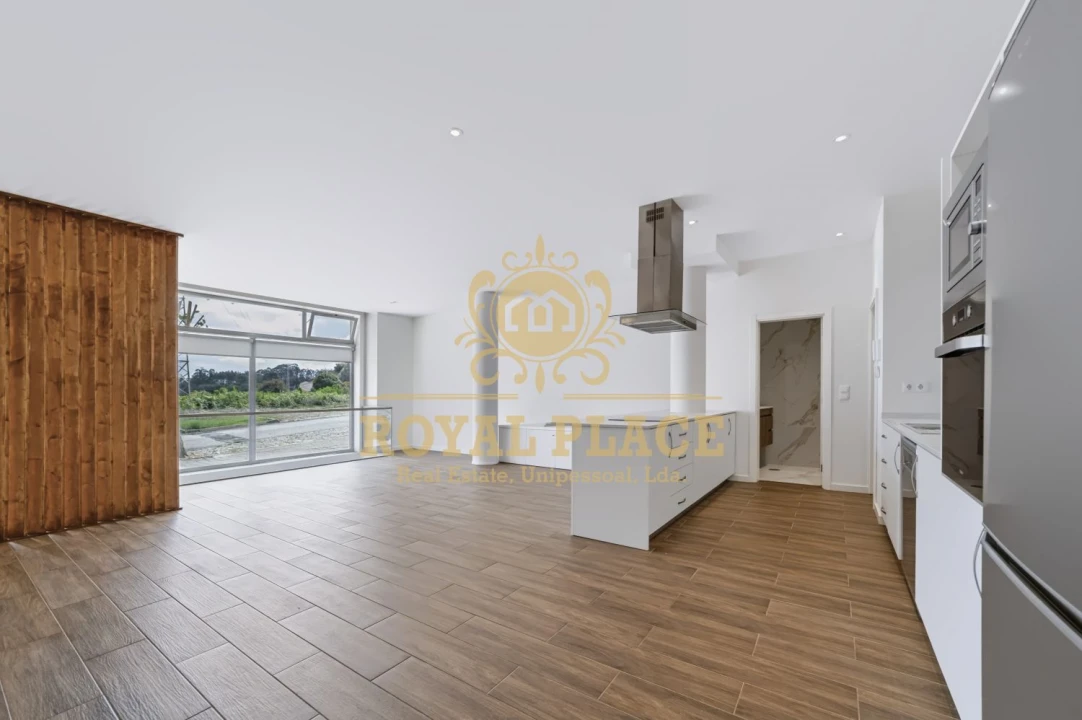 Apartamento T2 para Venda em Argoncilhe Foto 4