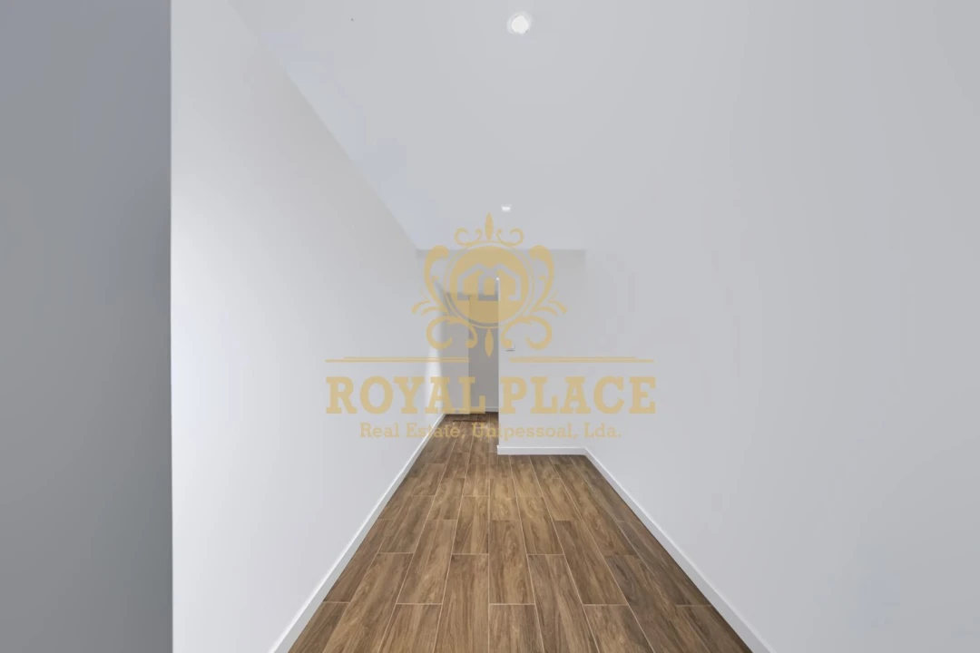 Apartamento T2 para Venda em Argoncilhe Foto 30