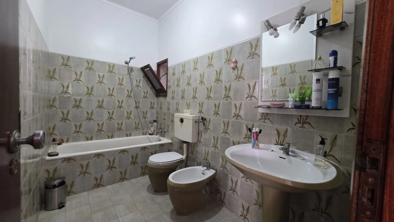 Moradia T2 para Venda em Chãos Foto 13