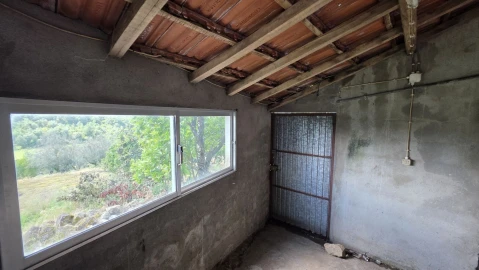 Moradia T2 para Venda em Chãos
