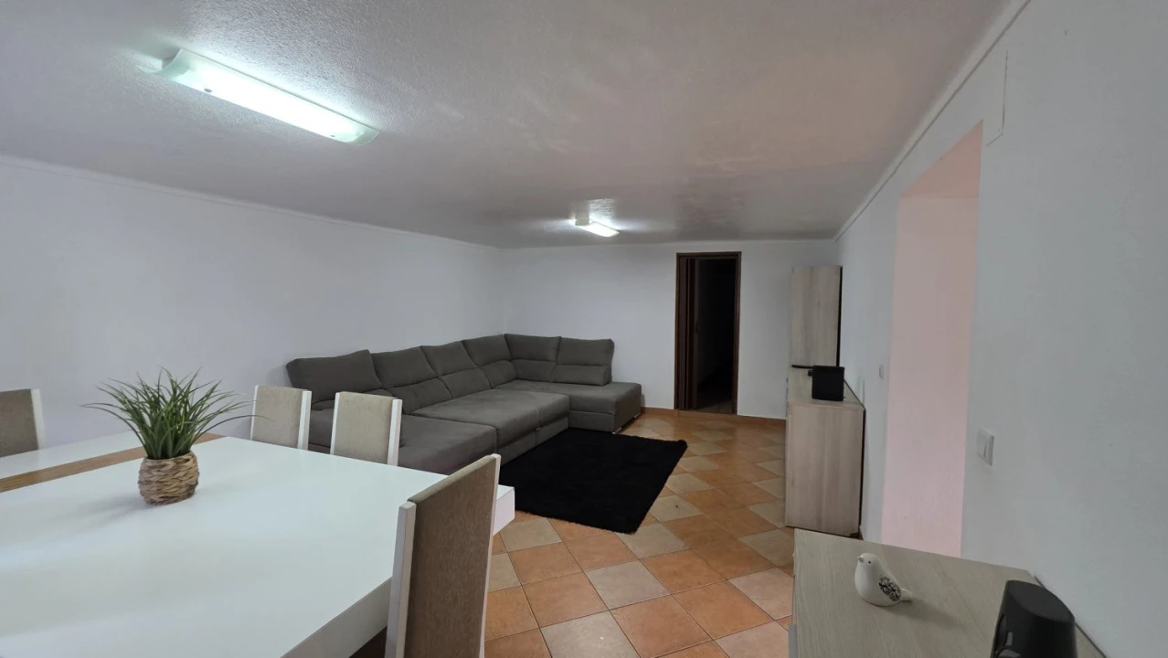 Moradia T2 para Venda em Chãos Foto 26