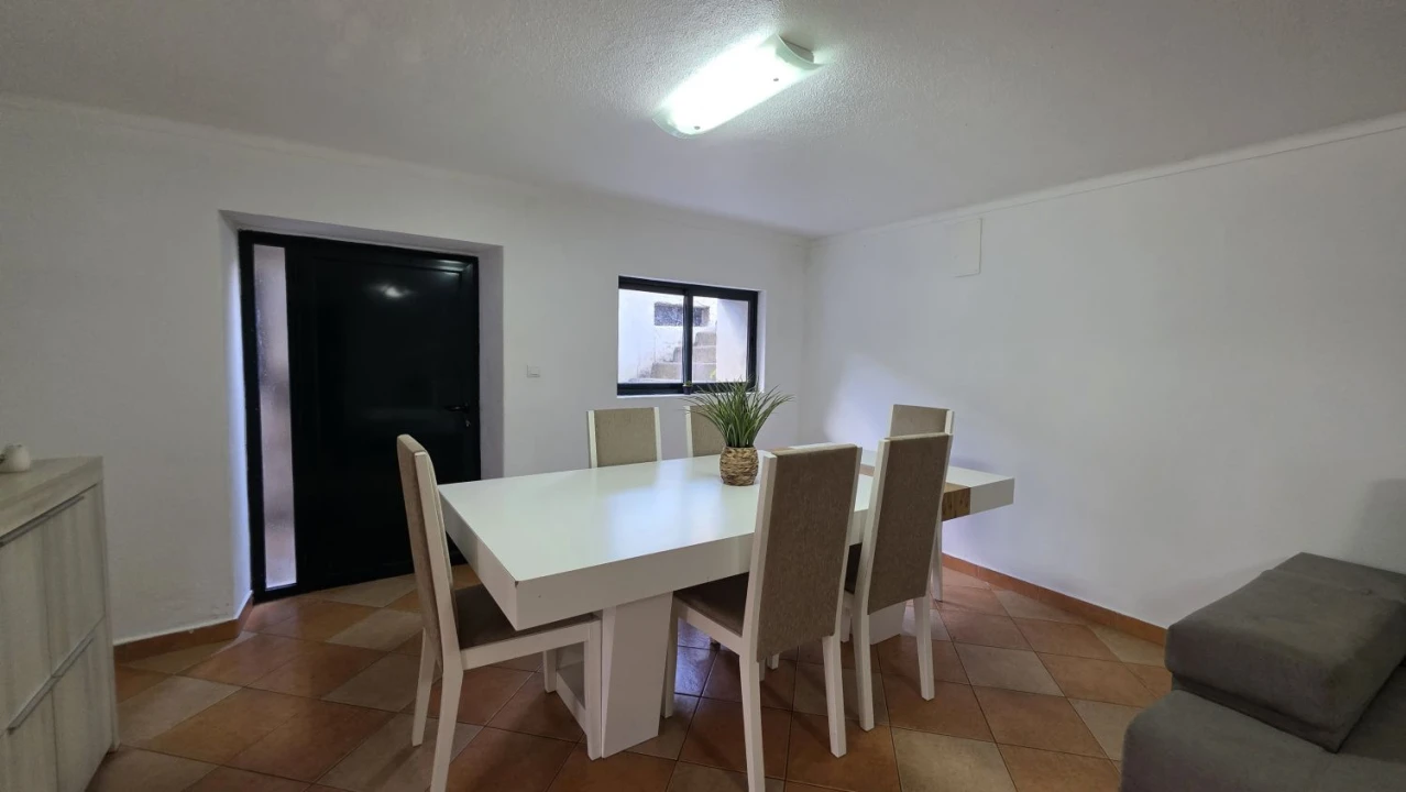 Moradia T2 para Venda em Chãos Foto 20