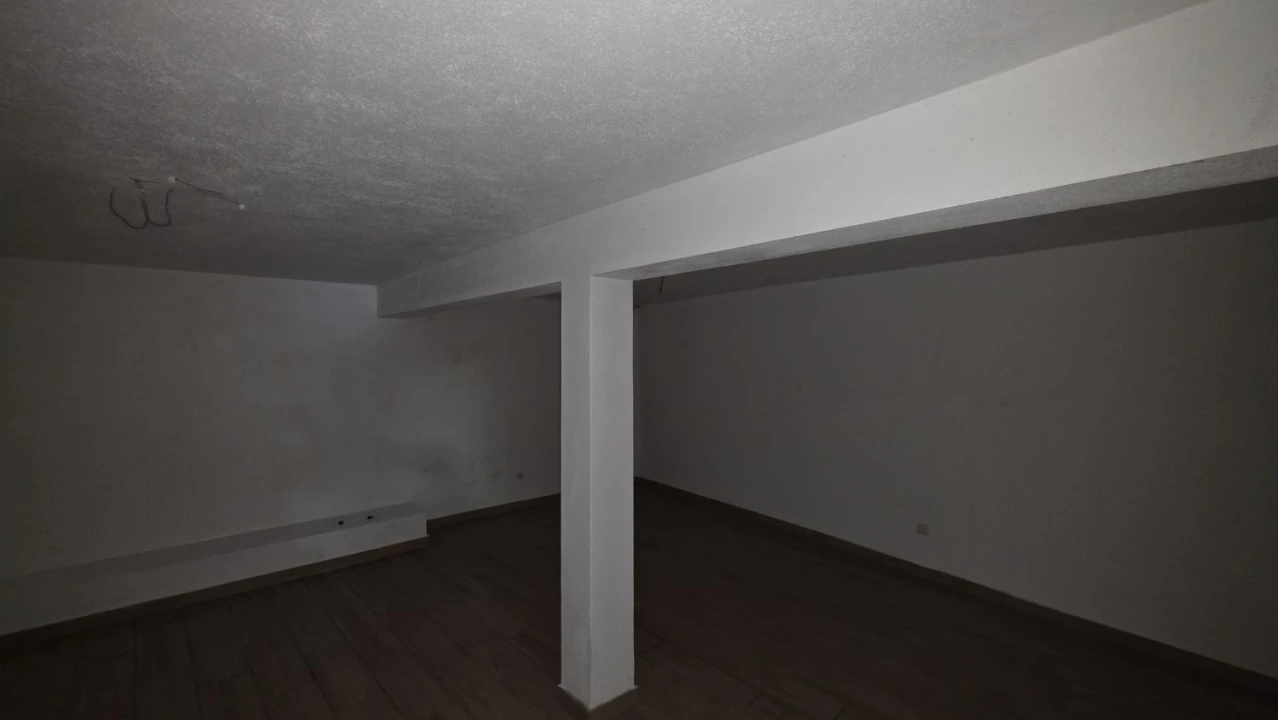 Moradia T2 para Venda em Chãos Foto 36