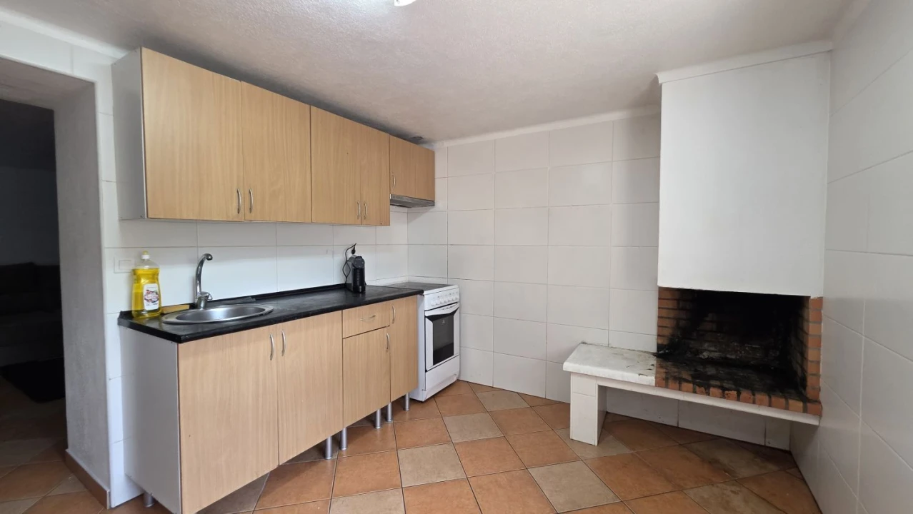 Moradia T2 para Venda em Chãos Foto 30