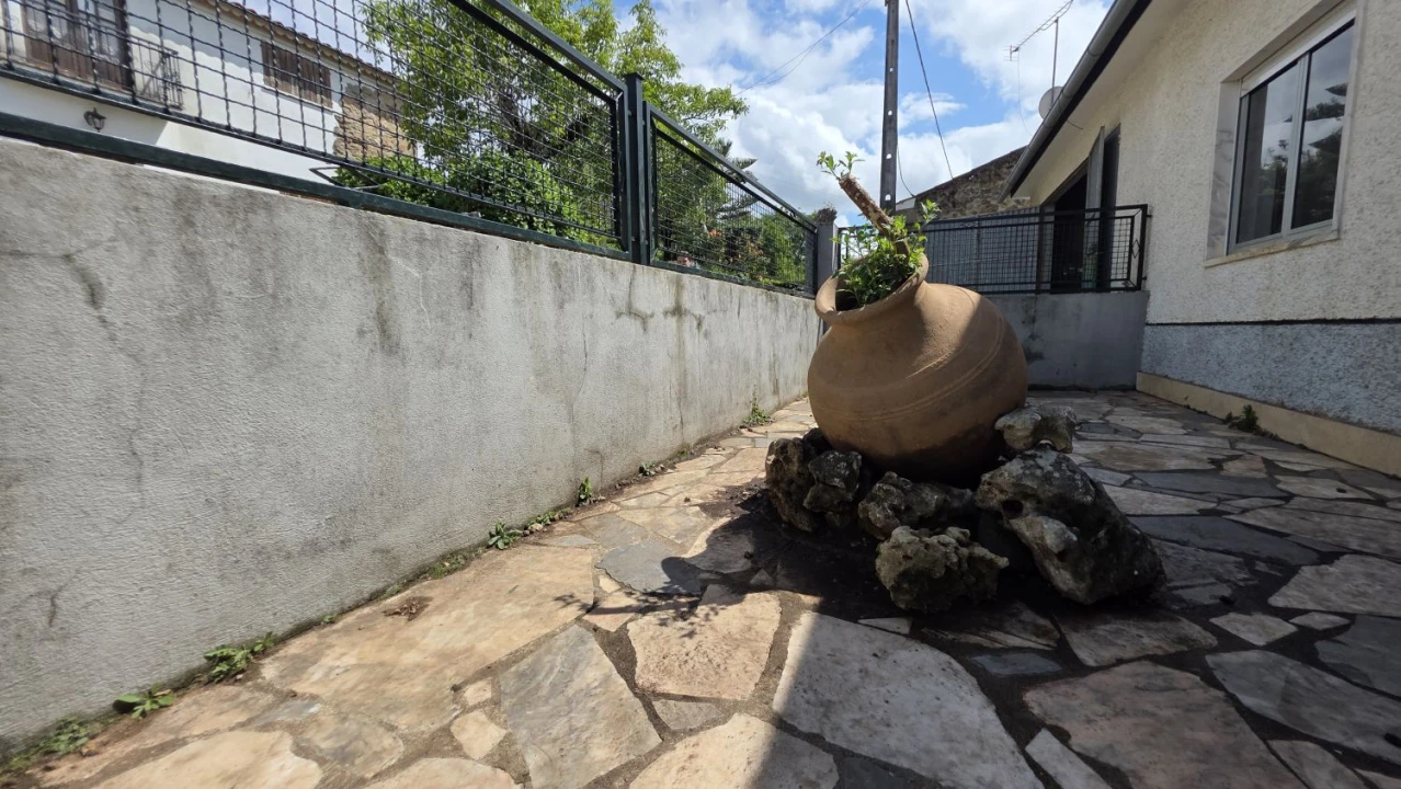 Moradia T2 para Venda em Chãos Foto 44