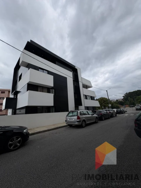 Apartamento T2 para Venda em Gondomar (São Cosme), Valbom e Jovim