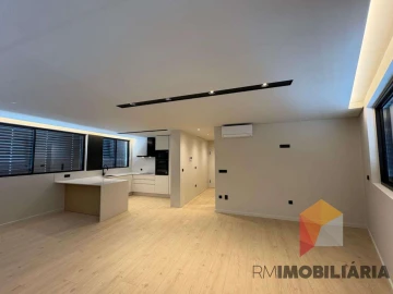 Apartamento T2 para Venda em Gondomar (São Cosme), Valbom e Jovim