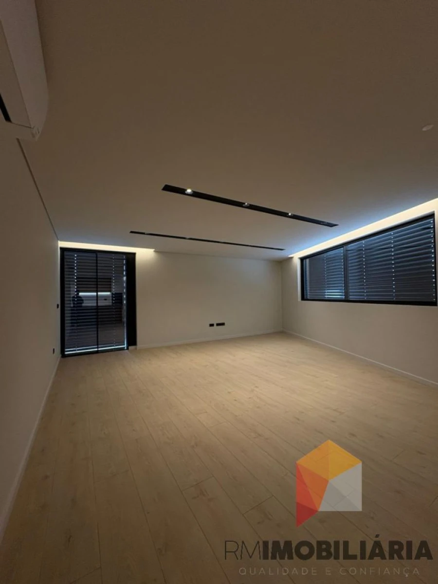 Apartamento T2 para Venda em Gondomar (São Cosme), Valbom e Jovim Foto 16