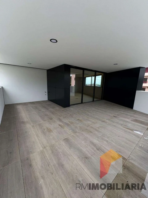 Apartamento T3 para Venda em Gondomar (São Cosme), Valbom e Jovim