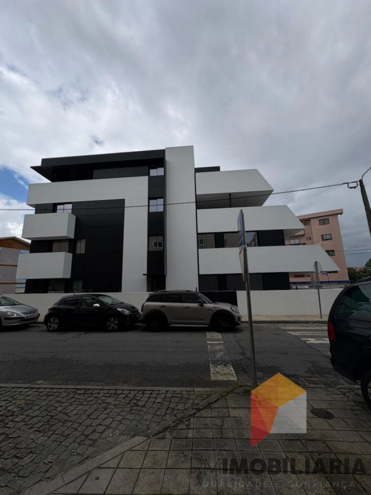 Apartamento T4 para Venda em Gondomar (São Cosme), Valbom e Jovim Foto 22