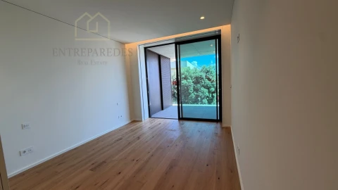 Apartamento T4 para Venda em Canidelo