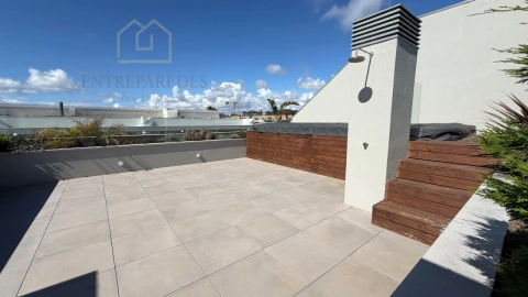 Apartamento T4 para Venda em Canidelo