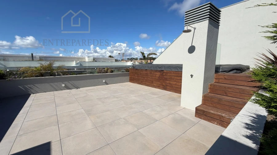 Apartamento T4 para Venda em Canidelo Foto 12