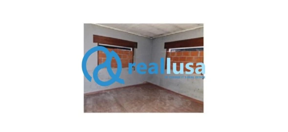Moradia T3 para Venda em Serzedo e Calvos
