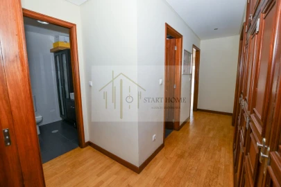 Apartamento T3 para Venda em Ovar, São João, Arada e São Vicente de Pereira Jusã
