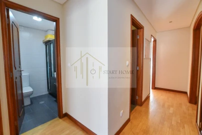 Apartamento T3 para Venda em Ovar, São João, Arada e São Vicente de Pereira Jusã
