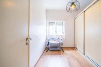 Apartamento T3 para Venda em Seixal, Arrentela e Aldeia de Paio Pires
