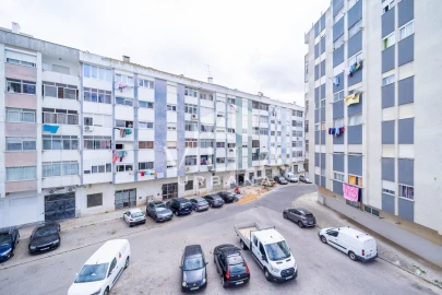 Apartamento T3 para Venda em Seixal, Arrentela e Aldeia de Paio Pires