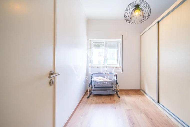 Apartamento T3 para Venda em Seixal, Arrentela e Aldeia de Paio Pires Foto 24