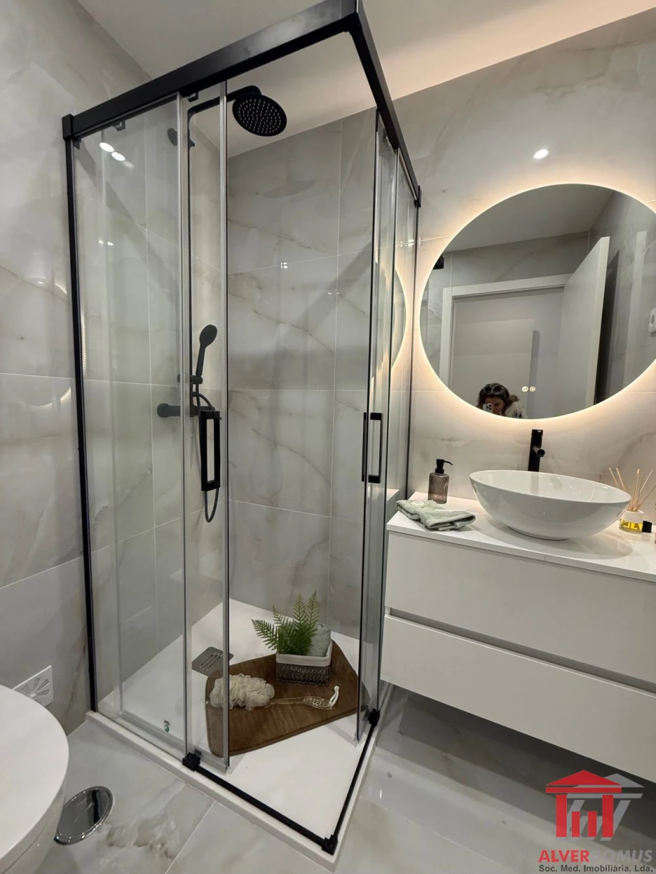 Apartamento T2 para Venda em Benfica Foto 17