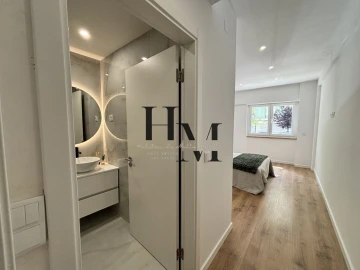 Apartamento T2 para Venda em Benfica